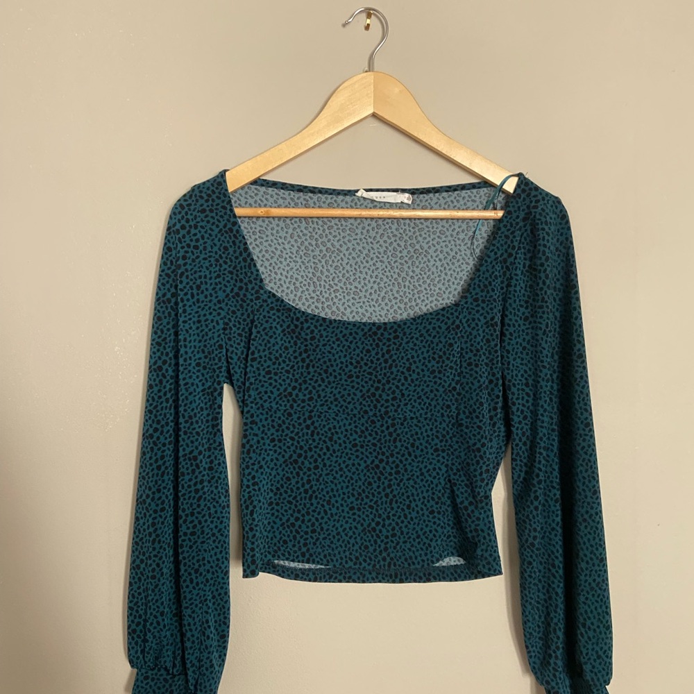 Lush Teal Patterned Blouse with Long Sleeves